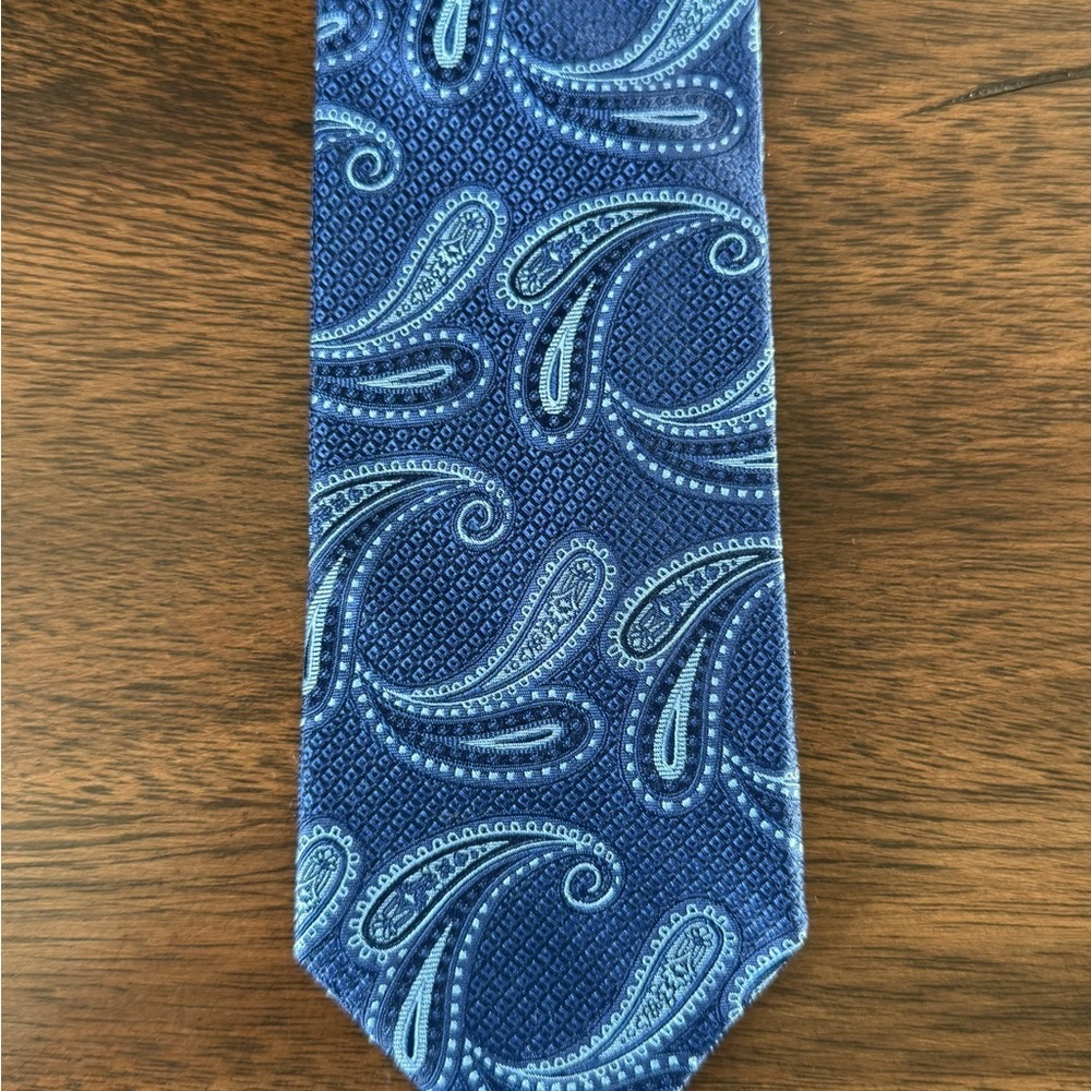 Bruno Piattelli 100% Silk Navy Blue Paisley Tie